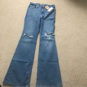 NWT Levi’s 726 flare jeans